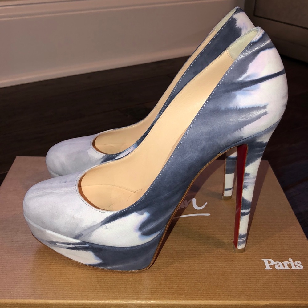 ❤️ Christian Louboutin ❤️